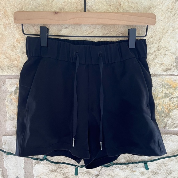 lululemon athletica Black Athletic Shorts - Picture 1 of 7